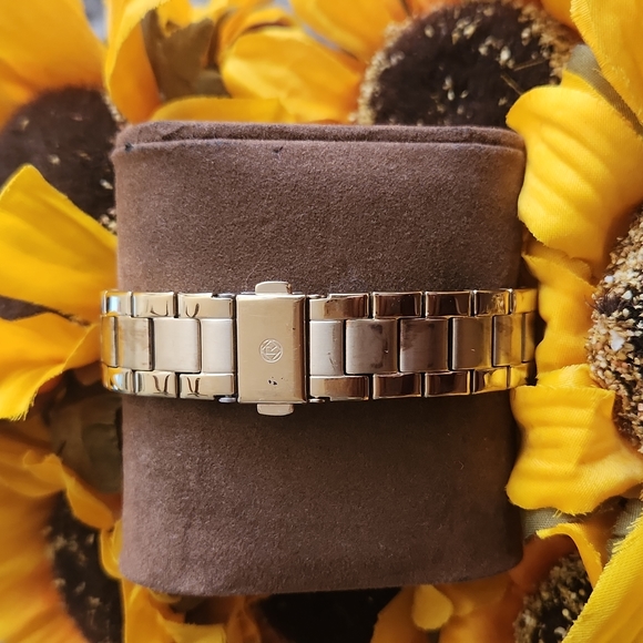 Relic Watch - Picture 2 of 2